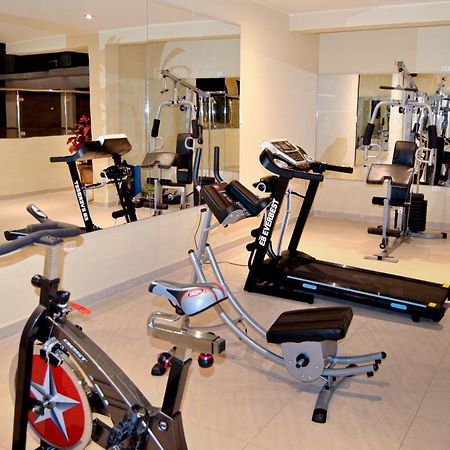 Mc Hotel Ика Экстерьер фото
