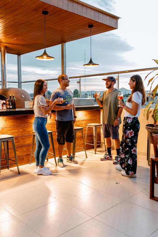 Mc Hotel Ика Экстерьер фото