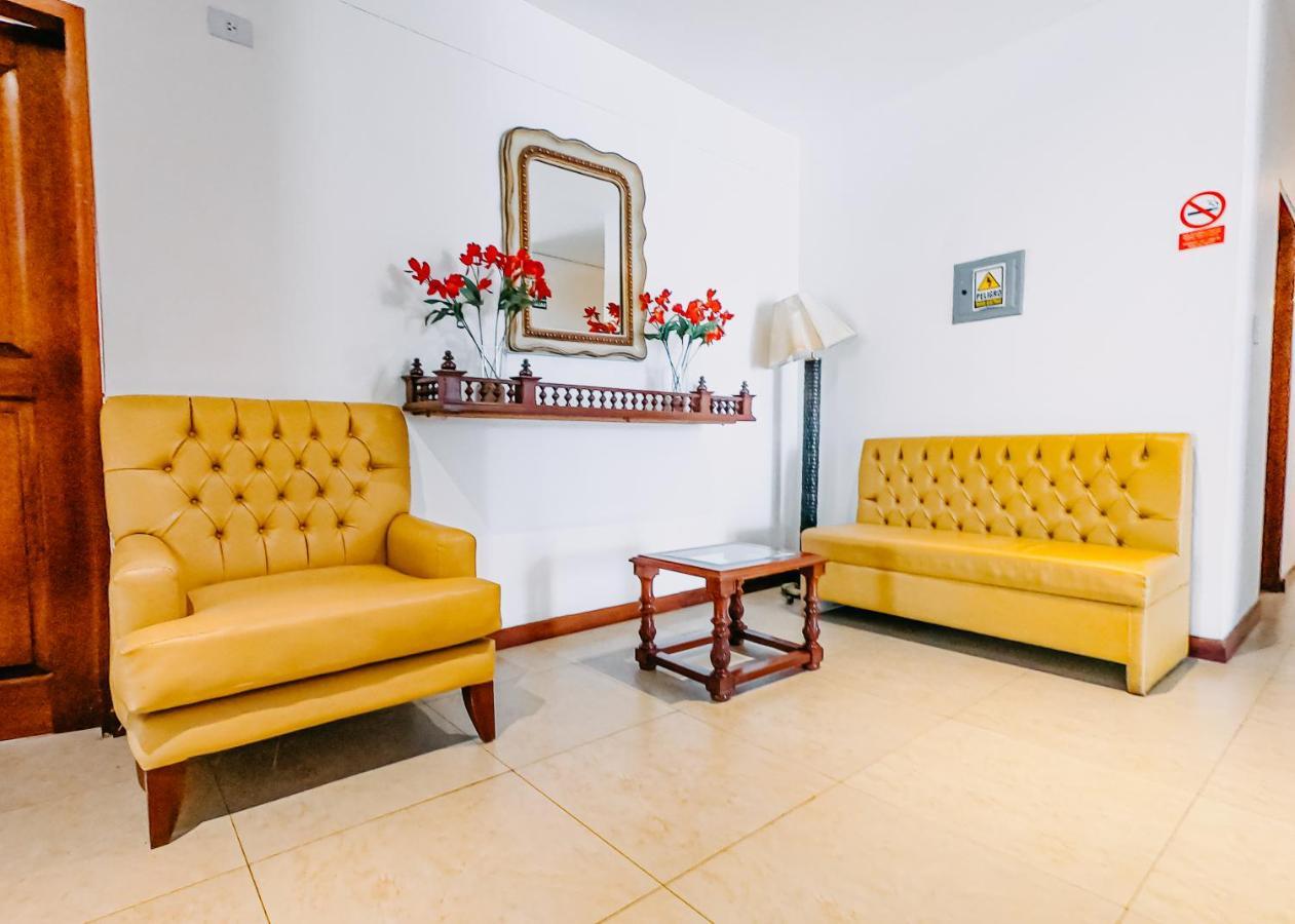 Mc Hotel Ика Экстерьер фото